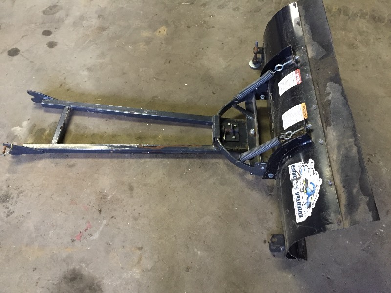 lot 3 image: ATV Snow blade