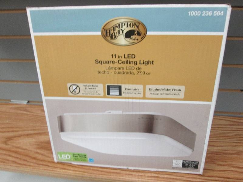 lot 286 image: Hampton Bay Model # 54640141Interne...