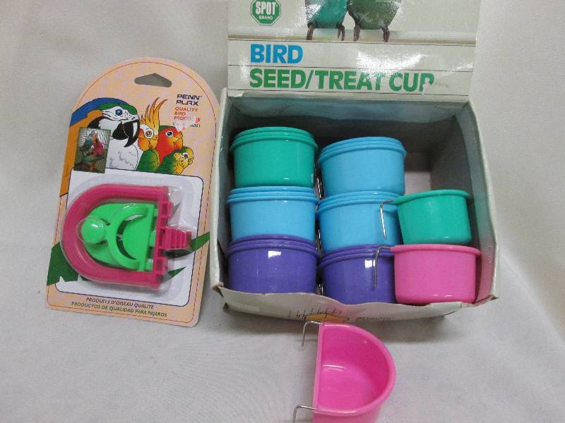 Lot of 21 bird seed treat cups asso...