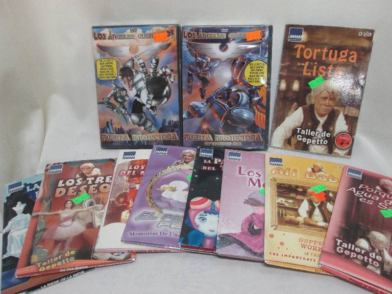 Lot of 11 DVDs various Spanish tit...