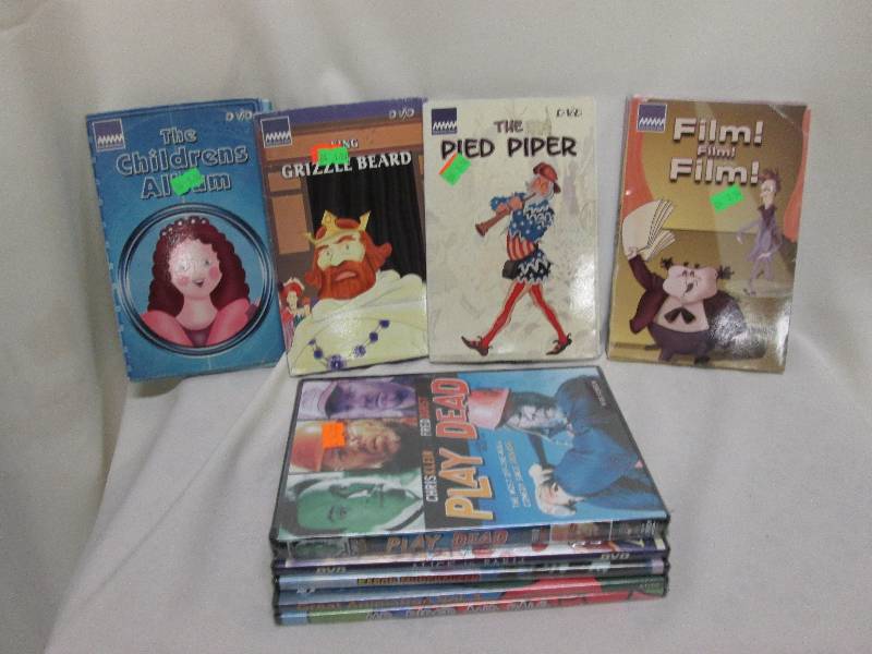 Lot of 10 DVDs various titles...