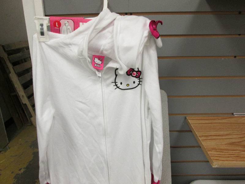Hello Kitty Blanket Sleeper Size la...