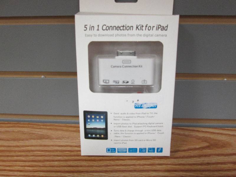 lot 4 image: 5 -in 1 Connection Kit for i Pad ...