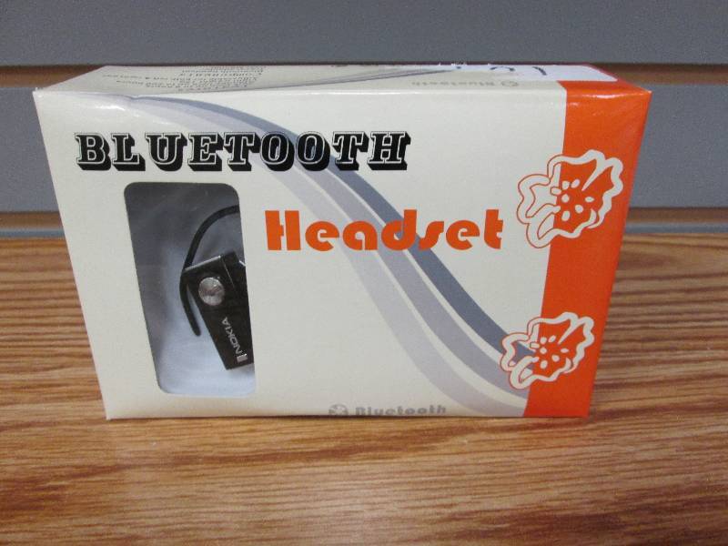 lot 19 image: Bluetooth Headset...