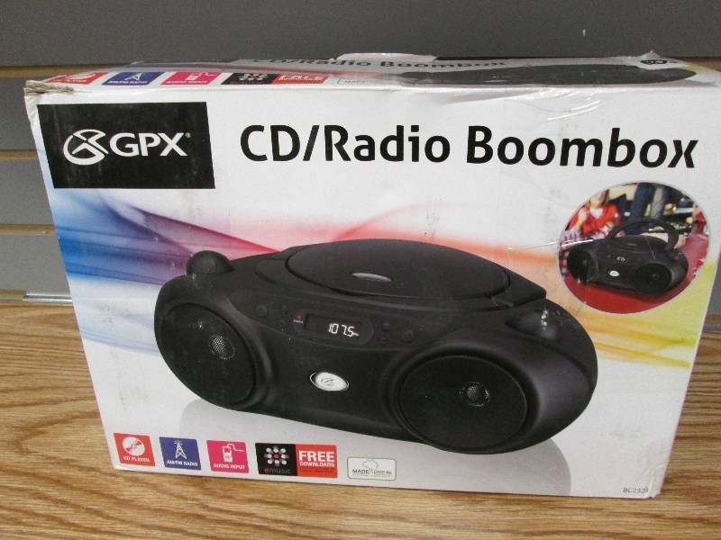 lot 72 image: GPX CDRadio Boombox Retail $39.99...