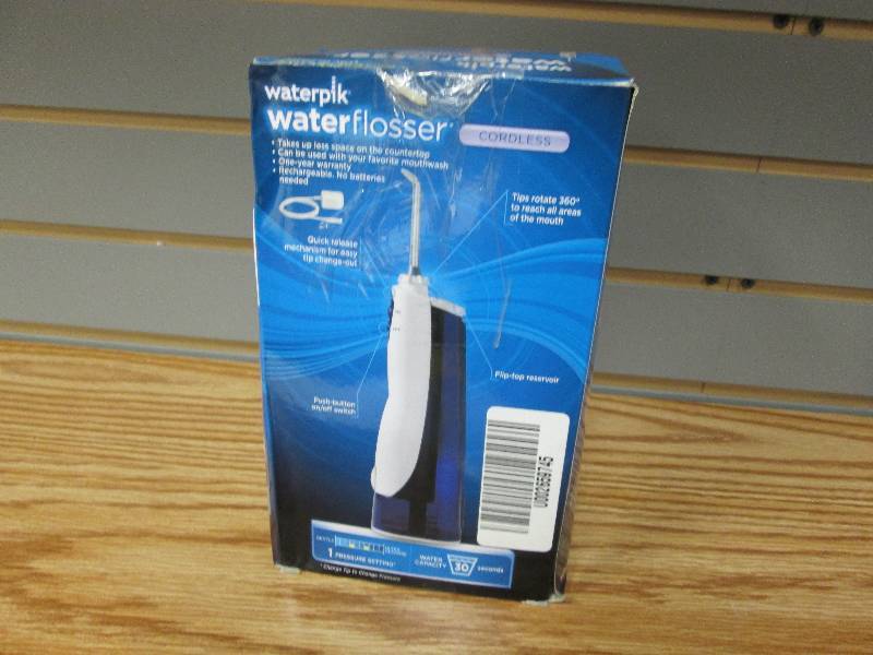 lot 109 image: Waterpik Waterflosser Ultra  Cordle...