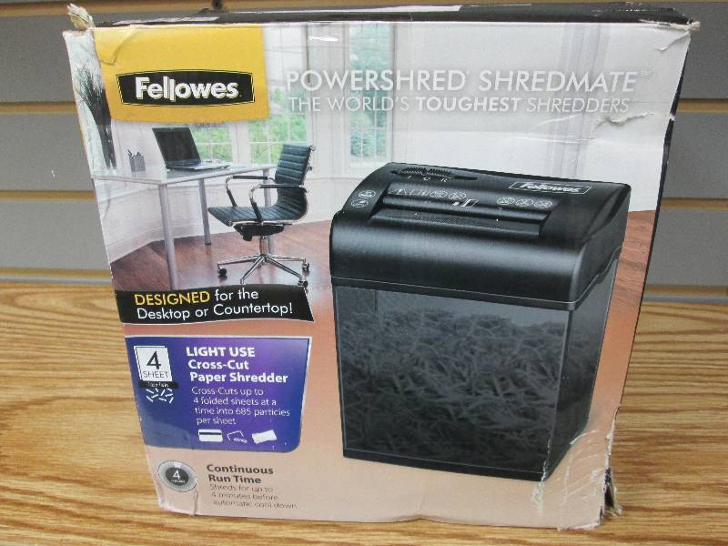 lot 169 image: Fellowes Powershred Shredmate Paper...