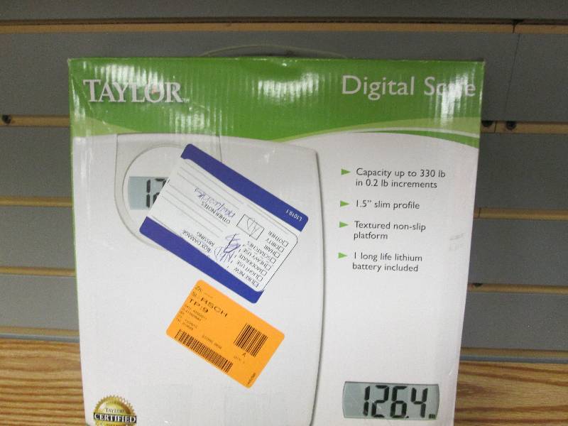 lot 193 image: Taylor Digital Scale Capacity 330 l...