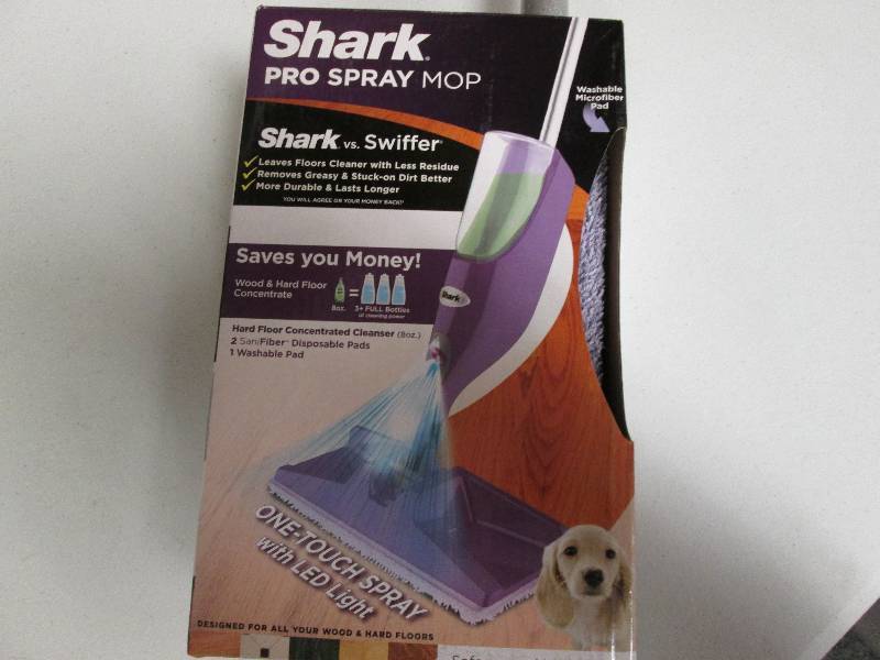 lot 199 image: Shark Pro Spray Mop 180 degree stee...