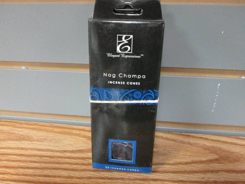 lot 304 image: Lot of 3 pks Elegant Expressions Na...