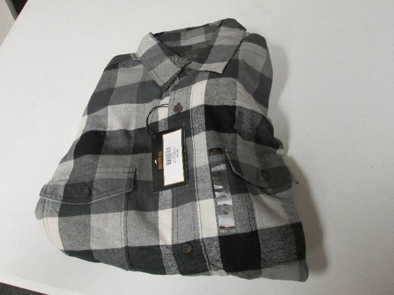 lot 318 image: Bass Pro Shop RedHead Mens Long Sl...