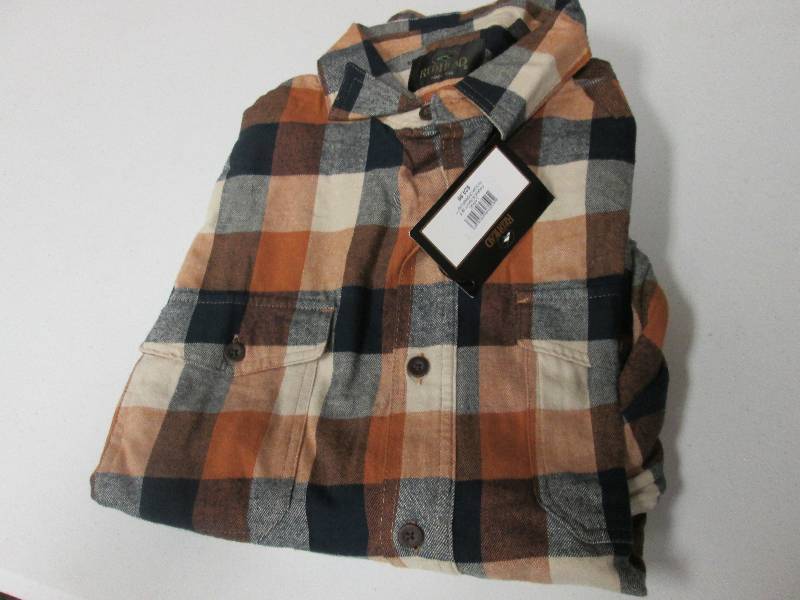 lot 322 image: Bass Pro Shop RedHead Mens Long Sl...