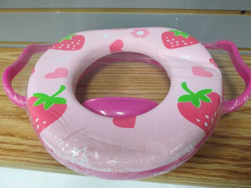 lot 326 image: TC Kiddie Potty Seat - Pink Strawbe...