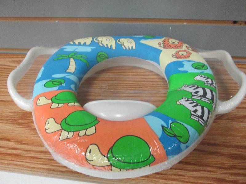 lot 327 image: TC Kiddie Potty Seat - Zoo Animals ...