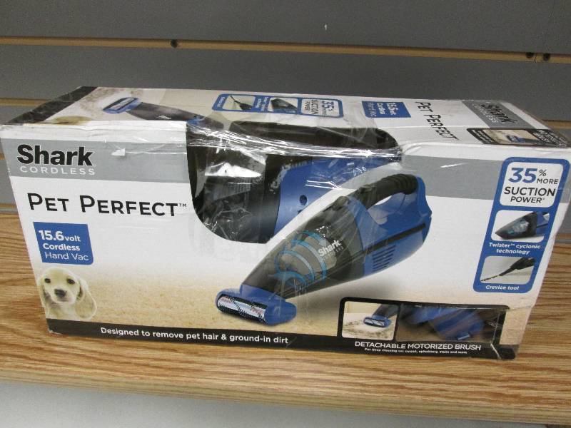 lot 372 image: Shark Cordless Pet Perfect Cordless...