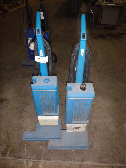 lot 36 image: 2 Lite Trac Vacuums