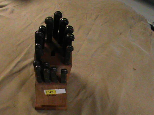 Swival Knife Block with Knives