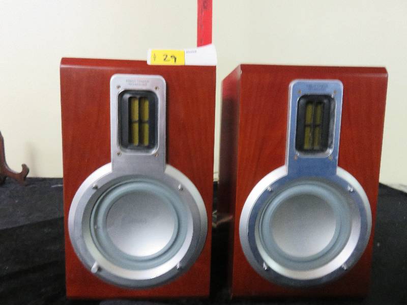 Phillips MCD-708 speakers