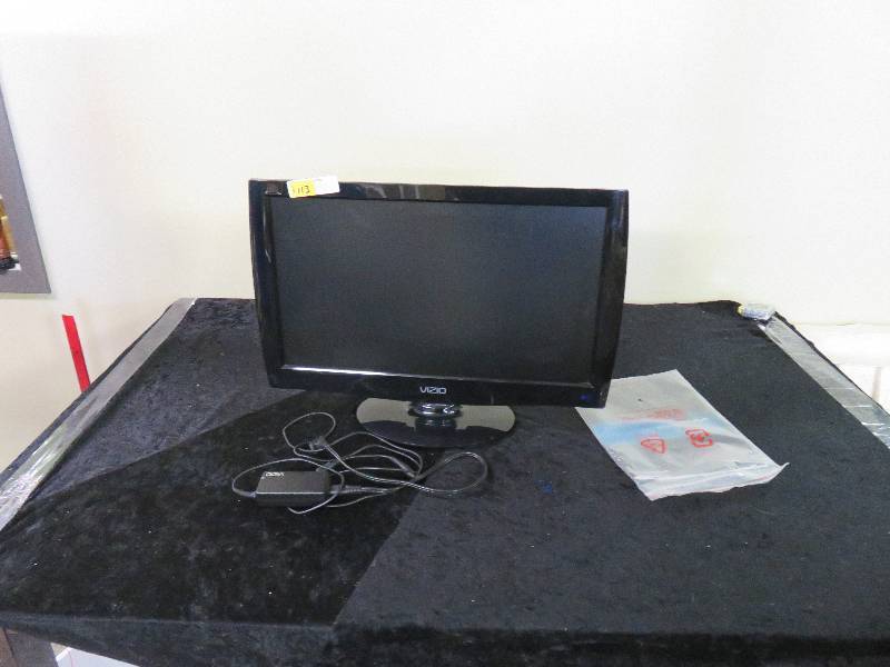 21 Vizio LCD HDTV