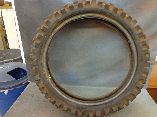Dunlop Sports D739 Tires
