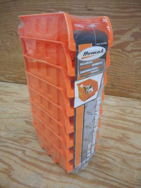 (8) Unused Homak Small Plastic Part...