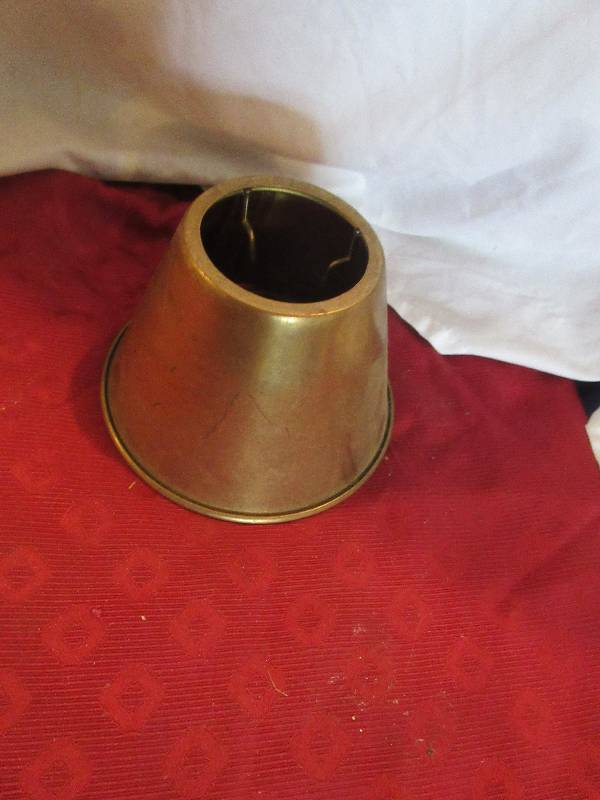lot 75 image: VINTAGE BRASS LAMP SHADE