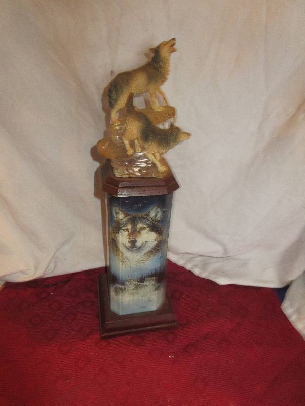 lot 111 image: MOONLITE PASSAGE