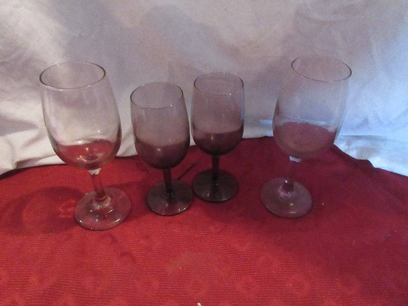 lot 134 image: 4 AMATHYST WINE GLASSES