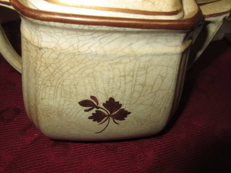 lot 164 image: VINTAGE IRON STONE CHINA