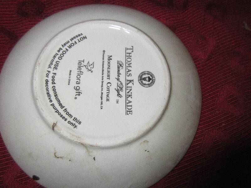 lot 177 image: THOMAS KINKADE COLLECTOR PLATE