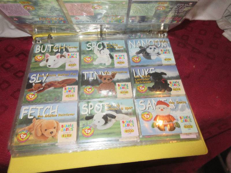 lot 185 image: BEANIE BABIES