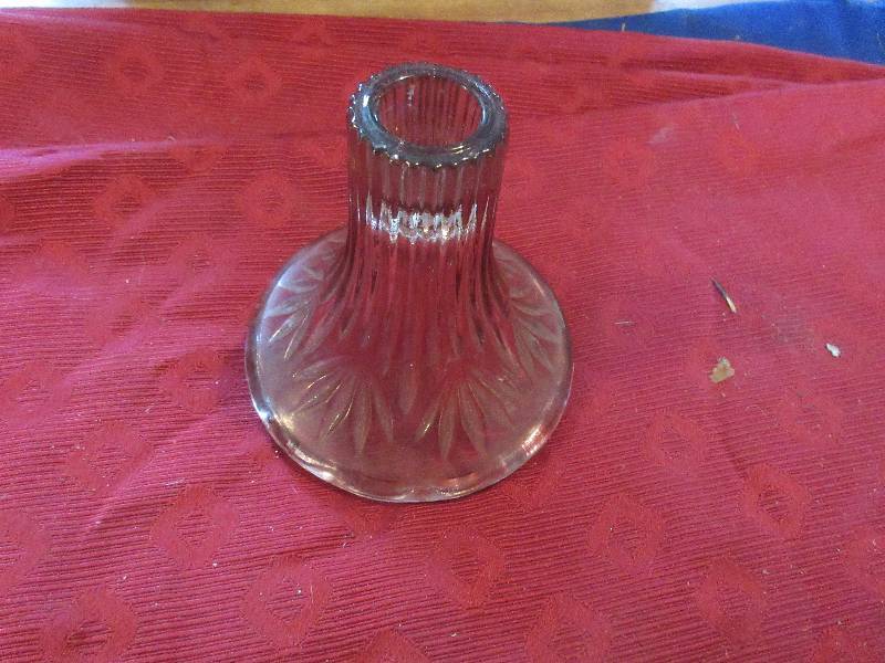 lot 213 image: Amathyst candle base