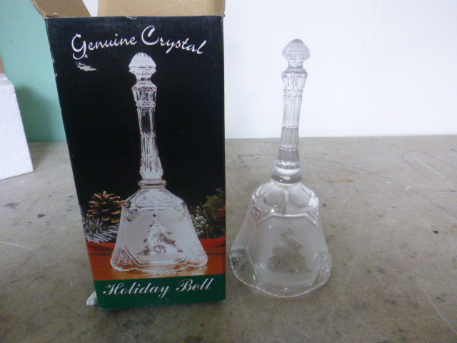 lot 25 image: Genuine Crystal Holiday Bell