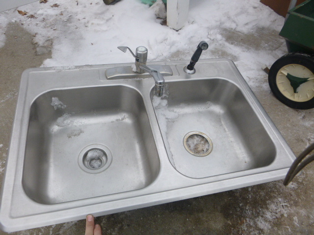 lot 75 image: Stainless Steel Sink