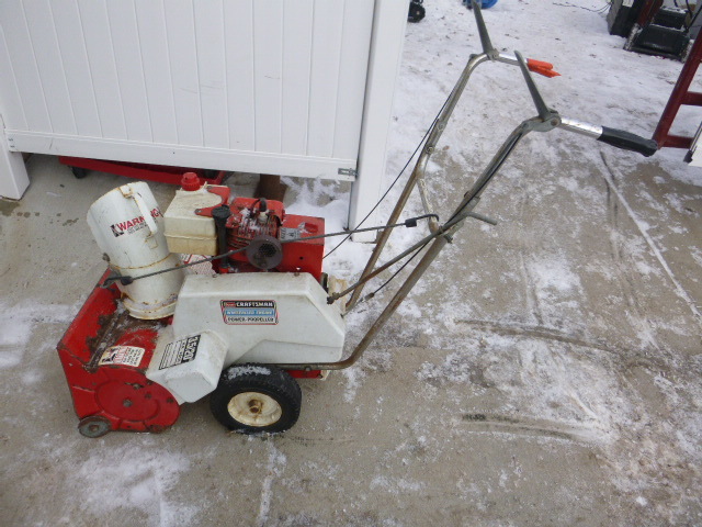 lot 79 image: Craftsman Snowblower