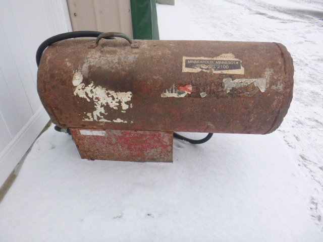 lot 143 image: Propane Heater