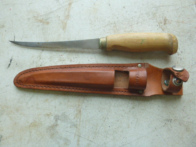 lot 144 image: Raphla Filet Knife