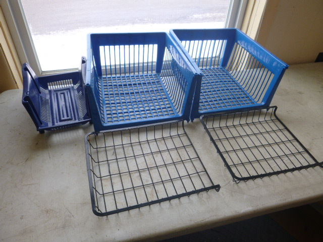 lot 186 image: Miscellaneous File Baskets