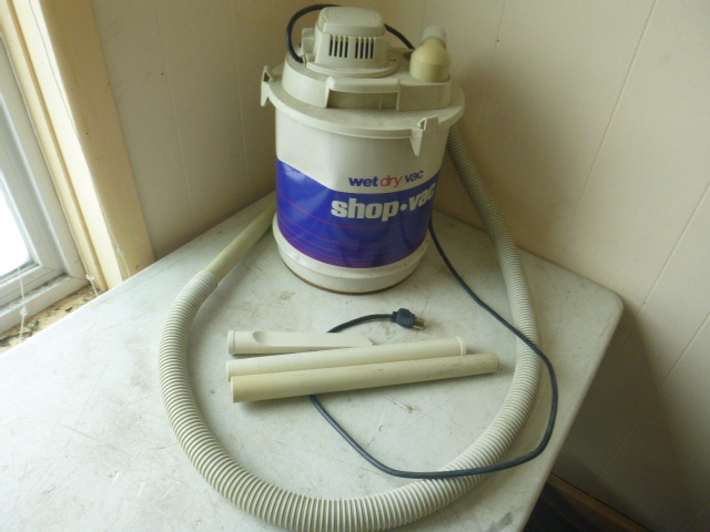 lot 188 image: Shop-Vac WetDry Vacuum