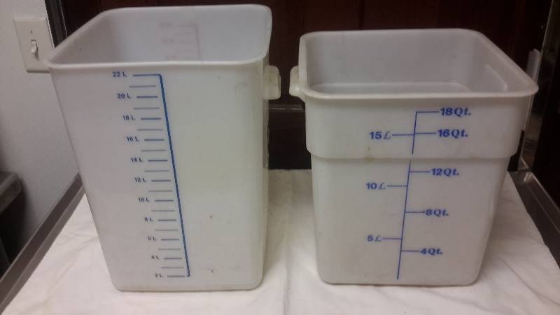 lot 56 image: 2 Large Plastic measuring buckets.. Rubbermaid