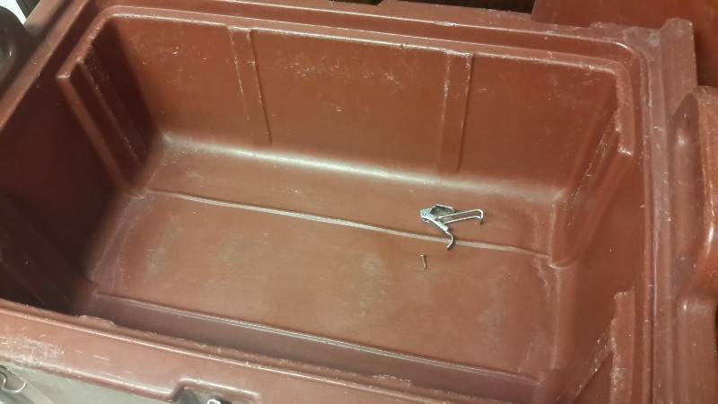 lot 111 image: Food Transport Case.. CAMBRO, 100 MPC