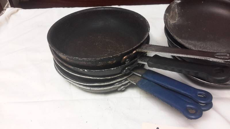 lot 127 image: 10, 8 in frying pans
