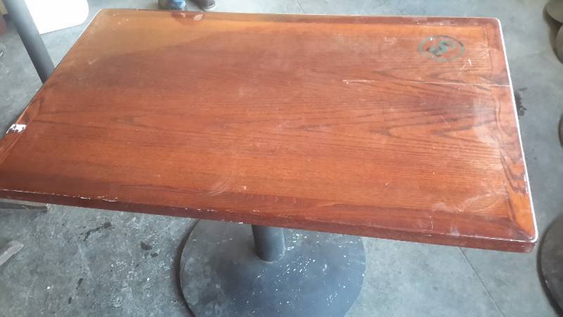 lot 200 image: Solid Wood Cherry Finish Table