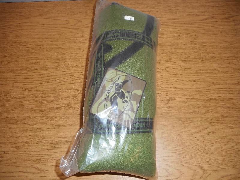 DUCK COMMANDER FLEECE THROW BLANKET