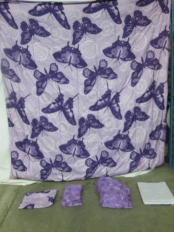 Alcove Flutter Comforter Set - Queen