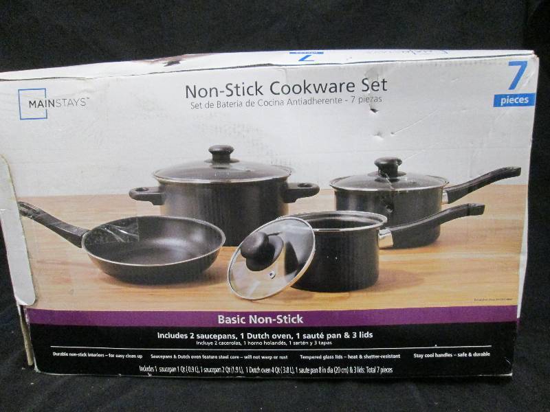 Non Stick Cookware Set - 7 pieces...