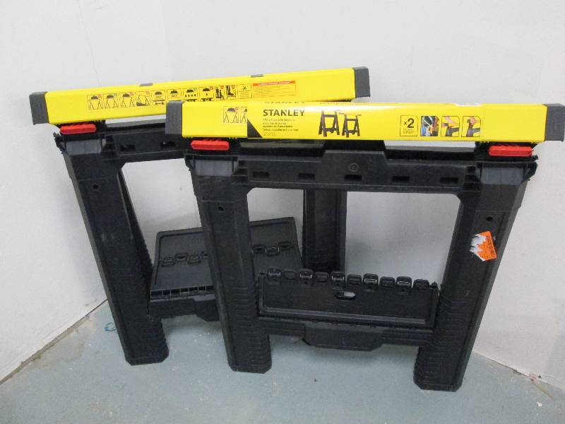Stanley 2 Way Adjustable Sawhorse Set