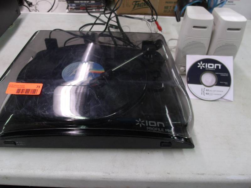 XL-ION Pro turn table and computer speakers comes with DVD