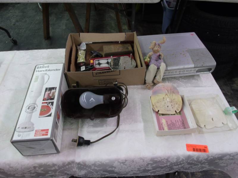 hand blender, under cabinet radio cd deck, sand dollars