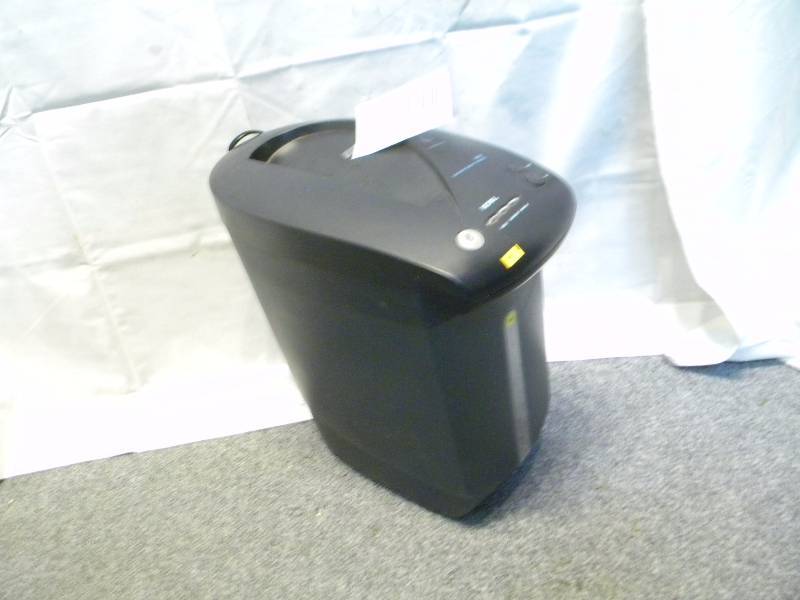 lot 15 image: Crosscut Paper Shredder
